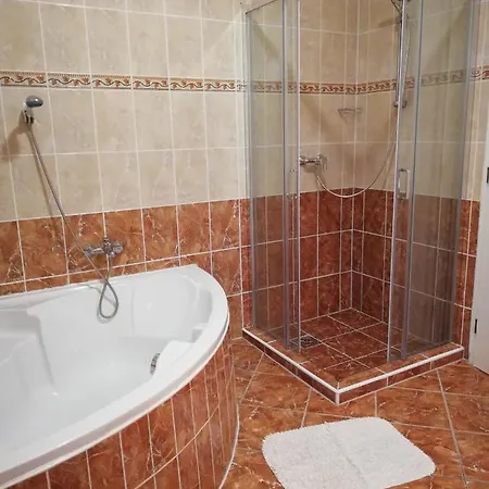 Imola és Andrea Appartement *