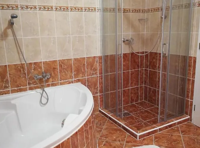 Imola Es Andrea Apartmanhaz Apartmán *