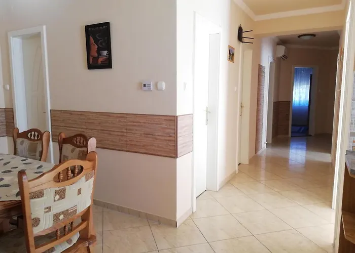 Imola Es Andrea Apartmanhaz Apartmán