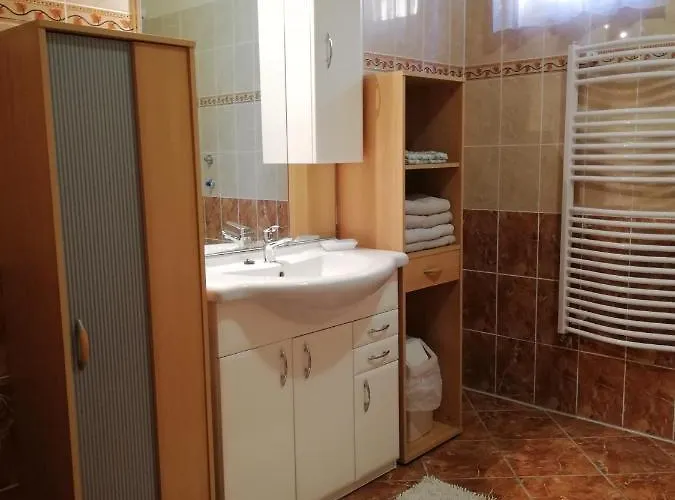 Apartmán Imola Es Andrea Apartmanhaz