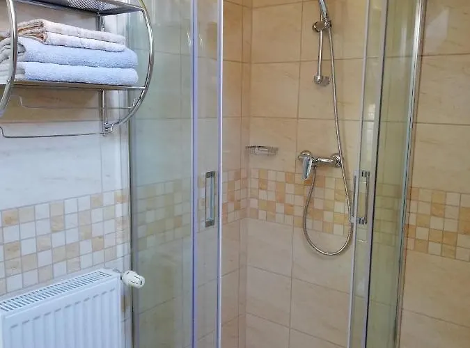 Apartament Imola Es Andrea Apartmanhaz *