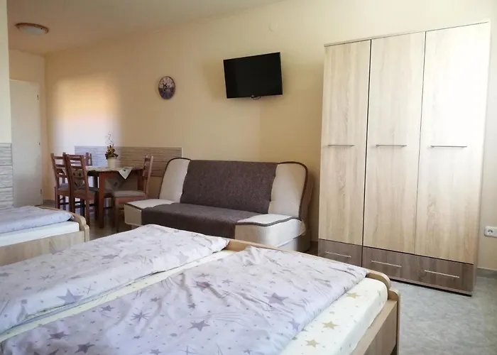 Apartmán Imola Es Andrea Apartmanhaz *