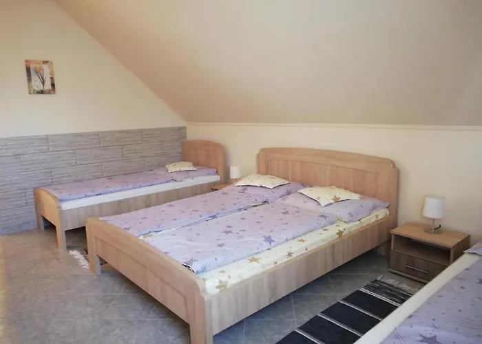 Apartament Imola Es Andrea Apartmanhaz *