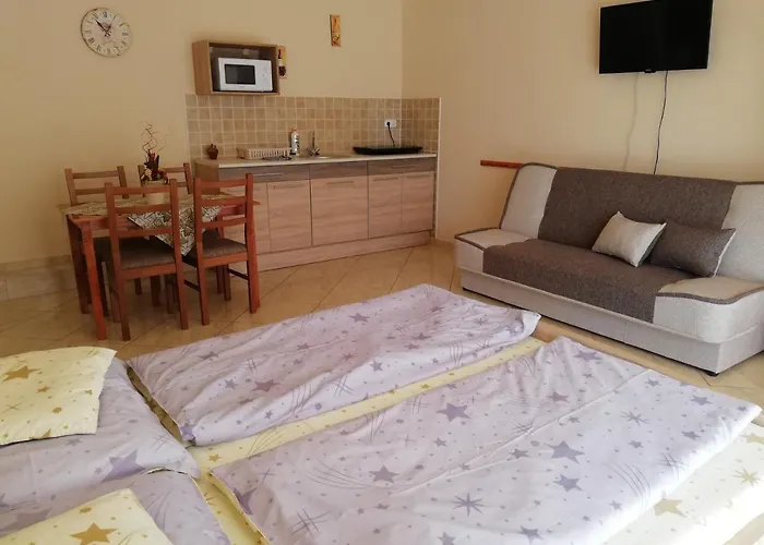 Imola Es Andrea Apartmanhaz Apartmán *