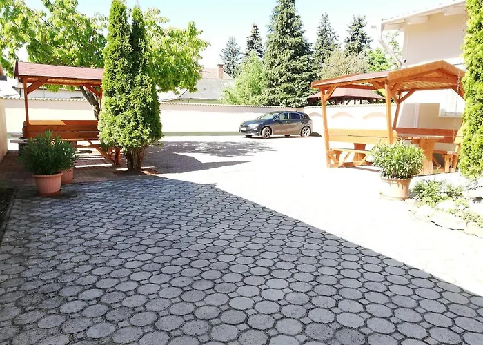 Imola Es Andrea Apartmanhaz Apartament *
