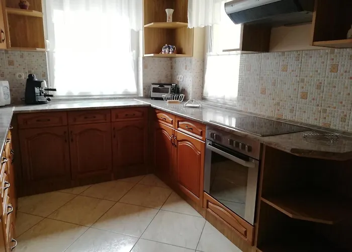 Imola Es Andrea Apartmanhaz