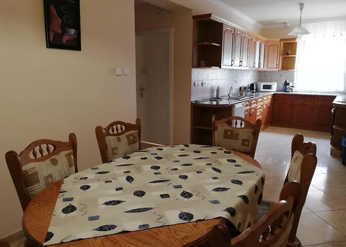 Imola Es Andrea Apartmanhaz Apartmán
